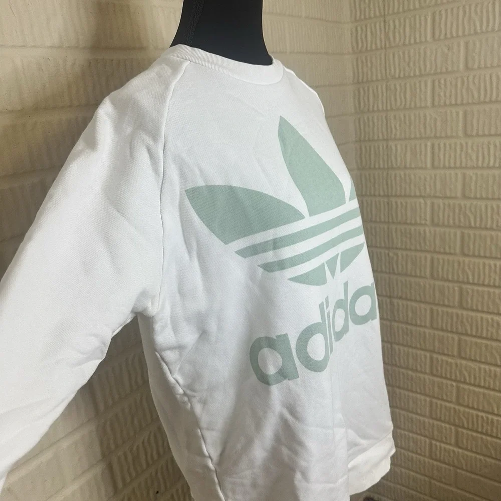Adidas Tri Fold Logo Unisex Sweatshirt Size S White Crewneck Pullover‎ Cotton